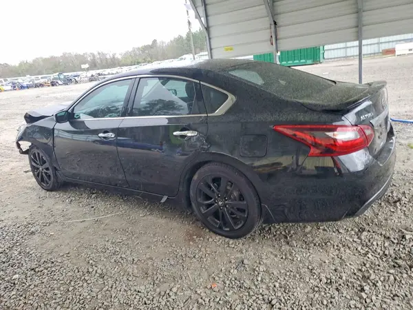 1N4AL3AP4HC473943 2017 NISSAN ALTIMA - Image 2