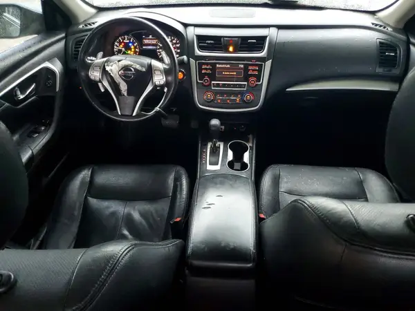 1N4AL3AP4HC473943 2017 NISSAN ALTIMA - Image 8