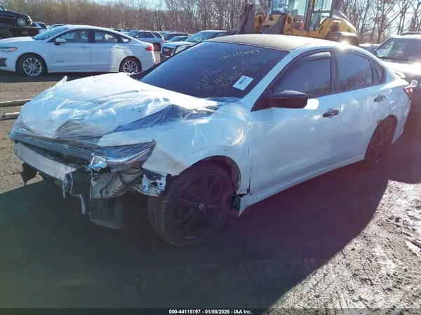 1N4AL3AP4HC474011 2017 NISSAN ALTIMA - Image 2