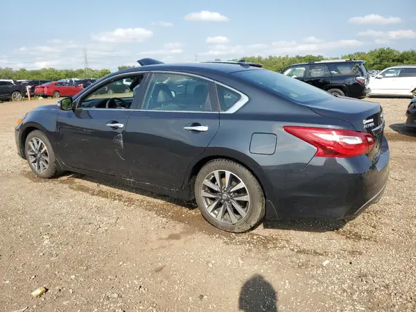 1N4AL3AP4HC476552 2017 NISSAN ALTIMA - Image 2