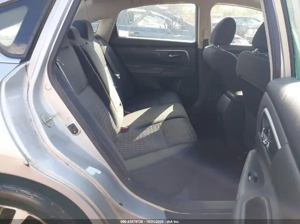 1N4AL3AP4HC478110 2017 NISSAN ALTIMA - Image 8