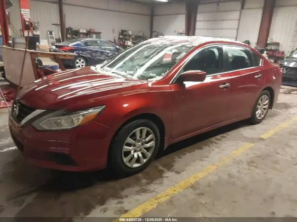 1N4AL3AP4HC478298 2017 NISSAN ALTIMA - Image 2