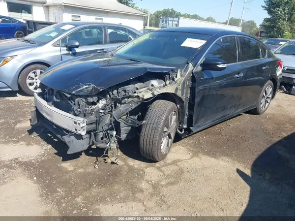 1N4AL3AP4HC478429 2017 NISSAN ALTIMA - Image 2