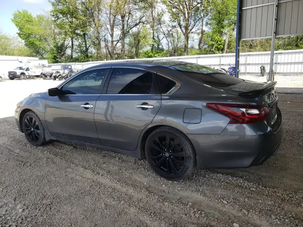 1N4AL3AP4HC479614 2017 NISSAN ALTIMA - Image 2