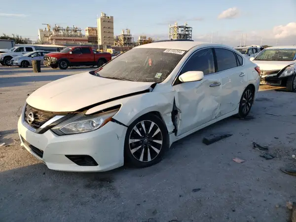 1N4AL3AP4HC479886 2017 NISSAN ALTIMA - Image 1