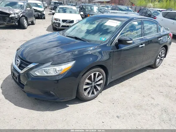 1N4AL3AP4HC481489 2017 NISSAN ALTIMA - Image 2