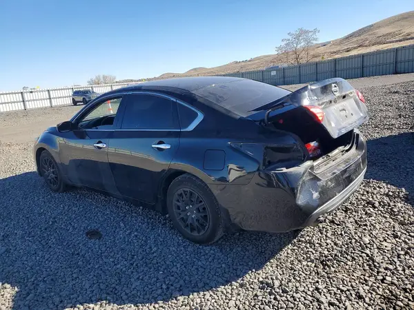 1N4AL3AP4HC483999 2017 NISSAN ALTIMA - Image 2