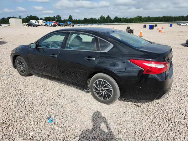 1N4AL3AP4HC484005 2017 NISSAN ALTIMA - Image 2