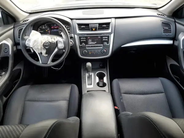 1N4AL3AP4HC484764 2017 NISSAN ALTIMA - Image 8
