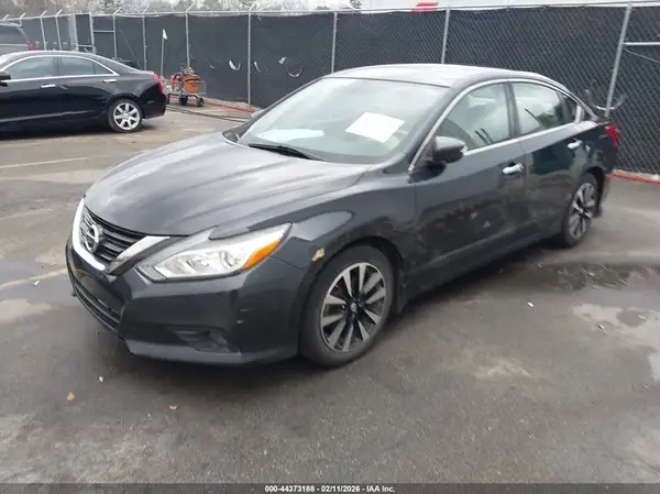 1N4AL3AP4HC485123 2017 NISSAN ALTIMA - Image 2