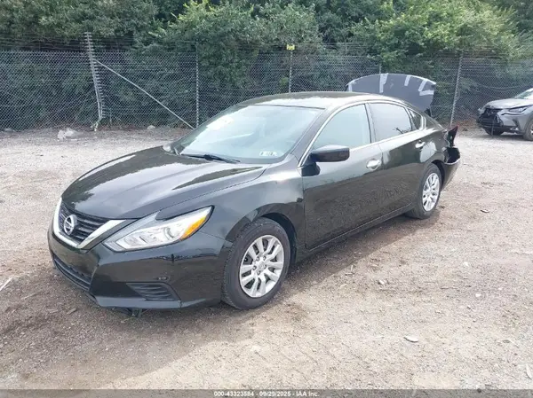 1N4AL3AP4HC485929 2017 NISSAN ALTIMA - Image 2