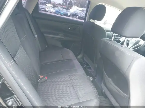 1N4AL3AP4HC485929 2017 NISSAN ALTIMA - Image 8