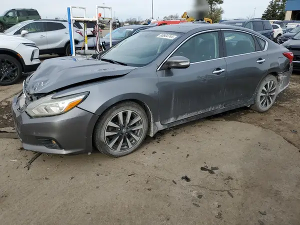1N4AL3AP4HC486210 2017 NISSAN ALTIMA - Image 1