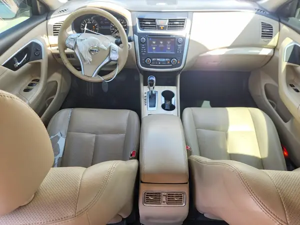 1N4AL3AP4HC488717 2017 NISSAN ALTIMA - Image 8