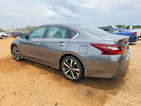 1N4AL3AP4HC489592 2017 NISSAN ALTIMA - Image 2
