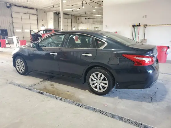 1N4AL3AP4HC490385 2017 NISSAN ALTIMA - Image 2