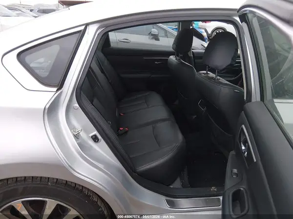 1N4AL3AP4HC491018 2017 NISSAN ALTIMA - Image 8