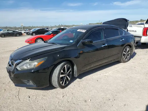 1N4AL3AP4HC492475 2017 NISSAN ALTIMA - Image 1