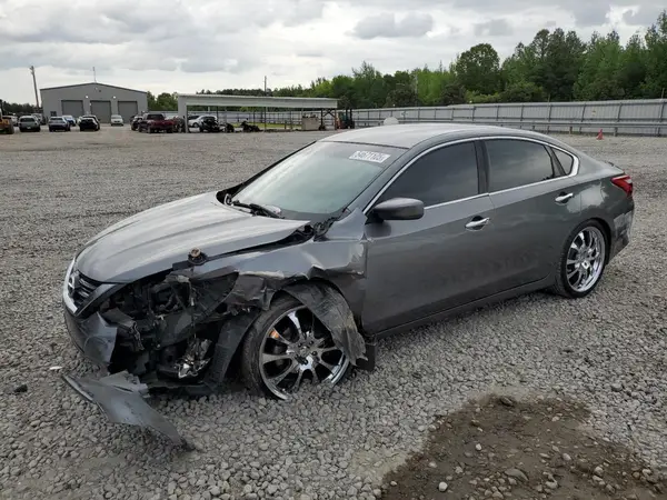 1N4AL3AP4HC492525 2017 NISSAN ALTIMA - Image 1