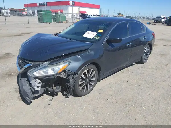 1N4AL3AP4HC493190 2017 NISSAN ALTIMA - Image 2