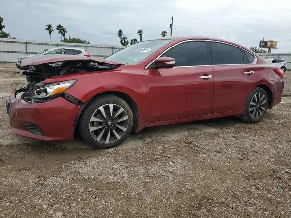 1N4AL3AP4HC494551 2017 NISSAN ALTIMA - Image 1