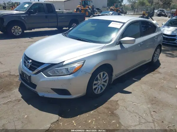 1N4AL3AP4HC499460 2017 NISSAN ALTIMA - Image 2