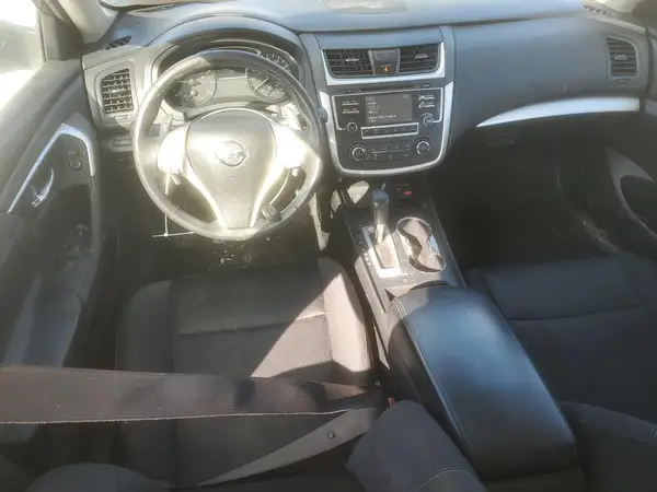 1N4AL3AP4HC499636 2017 NISSAN ALTIMA - Image 8