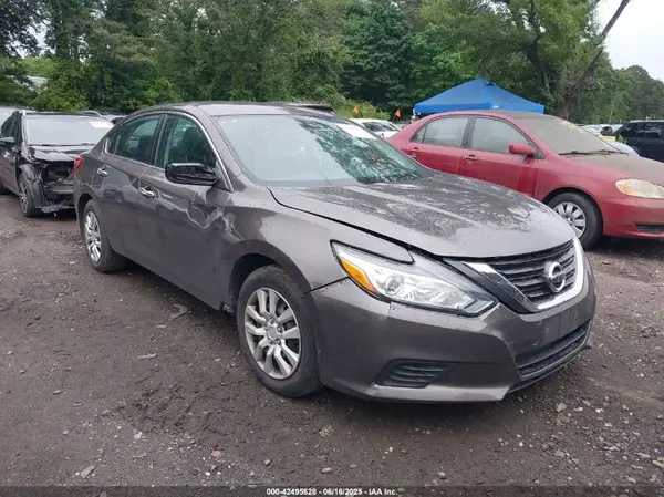 1N4AL3AP4HN303148 2017 NISSAN ALTIMA - Image 1