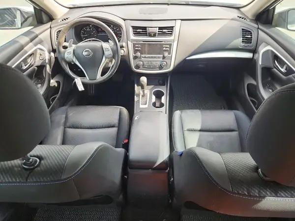 1N4AL3AP4HN303750 2017 NISSAN ALTIMA - Image 8
