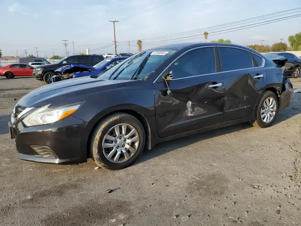 1N4AL3AP4HN305935 2017 NISSAN ALTIMA - Image 1