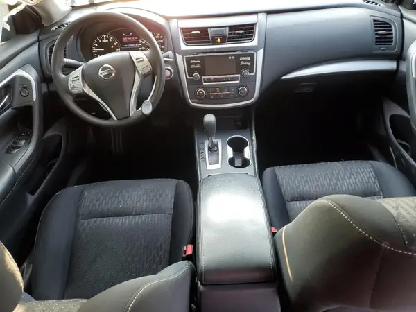 1N4AL3AP4HN305935 2017 NISSAN ALTIMA - Image 8