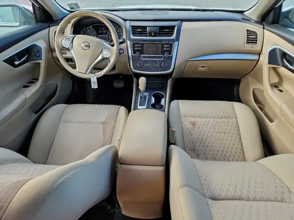 1N4AL3AP4HN310438 2017 NISSAN ALTIMA - Image 8
