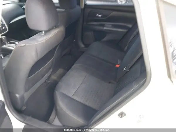 1N4AL3AP4HN311072 2017 NISSAN ALTIMA - Image 8
