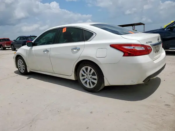 1N4AL3AP4HN311086 2017 NISSAN ALTIMA - Image 2