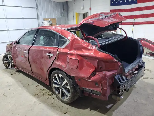 1N4AL3AP4HN311220 2017 NISSAN ALTIMA - Image 2