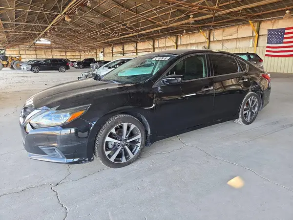 1N4AL3AP4HN313405 2017 NISSAN ALTIMA - Image 1