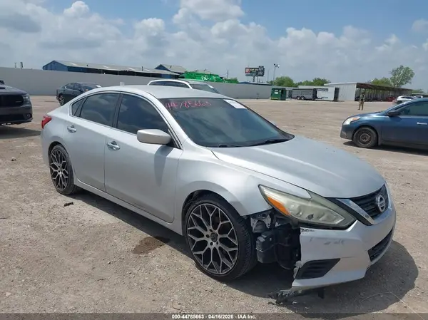 1N4AL3AP4HN314196 2017 NISSAN ALTIMA - Image 1