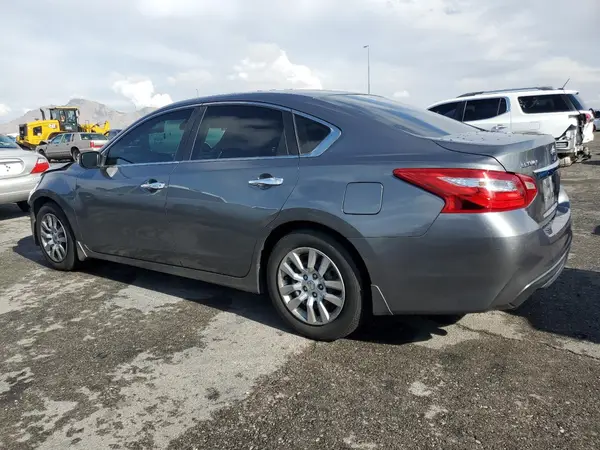 1N4AL3AP4HN314828 2017 NISSAN ALTIMA - Image 2