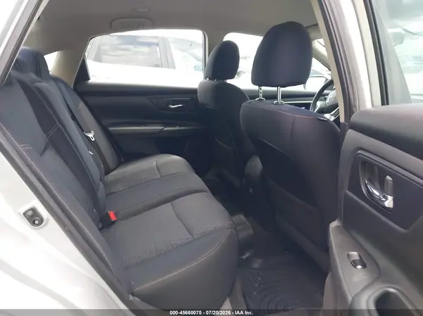 1N4AL3AP4HN315400 2017 NISSAN ALTIMA - Image 8