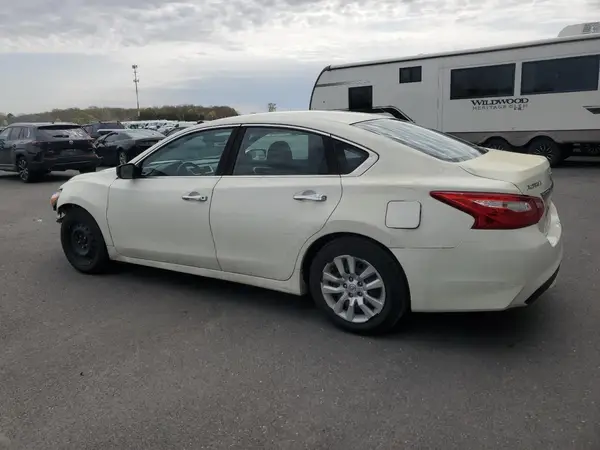 1N4AL3AP4HN316062 2017 NISSAN ALTIMA - Image 2