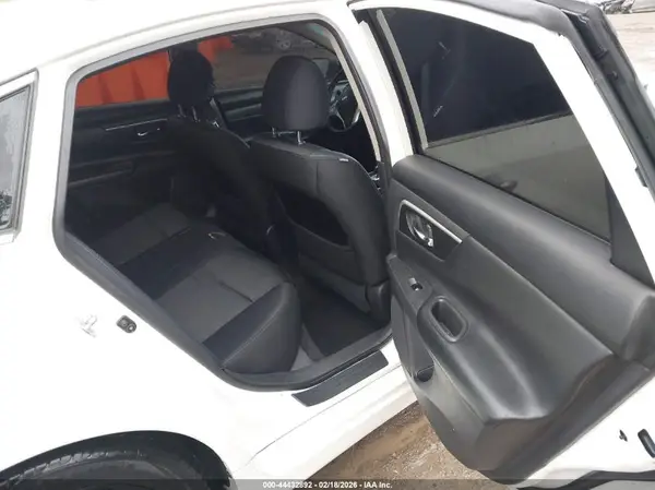 1N4AL3AP4HN317177 2017 NISSAN ALTIMA - Image 8