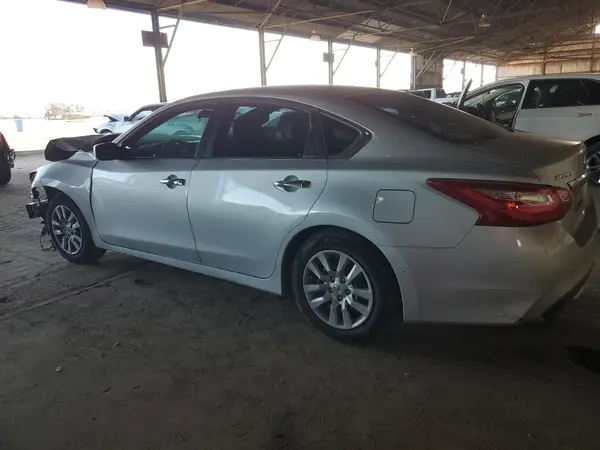 1N4AL3AP4HN317955 2017 NISSAN ALTIMA - Image 2