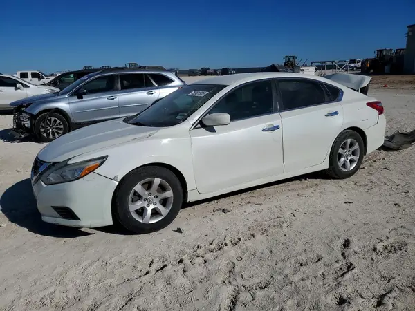 1N4AL3AP4HN318314 2017 NISSAN ALTIMA - Image 1