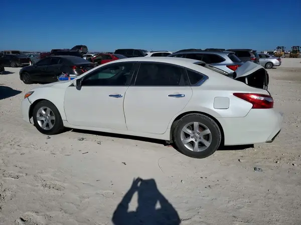 1N4AL3AP4HN318314 2017 NISSAN ALTIMA - Image 2