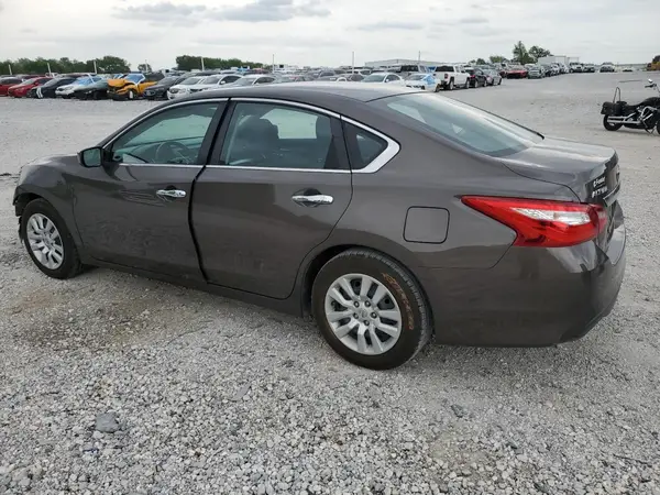 1N4AL3AP4HN318734 2017 NISSAN ALTIMA - Image 2