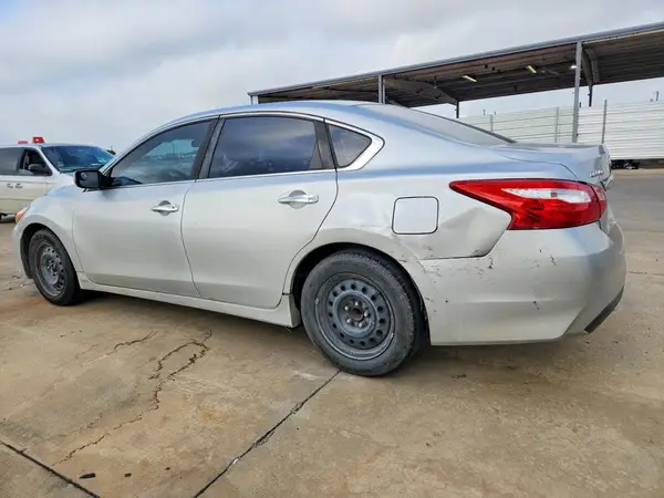 1N4AL3AP4HN319205 2017 NISSAN ALTIMA - Image 2