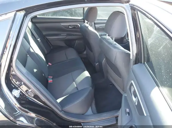 1N4AL3AP4HN320693 2017 NISSAN ALTIMA - Image 8