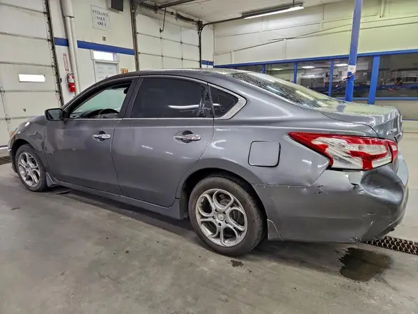 1N4AL3AP4HN323870 2017 NISSAN ALTIMA - Image 2