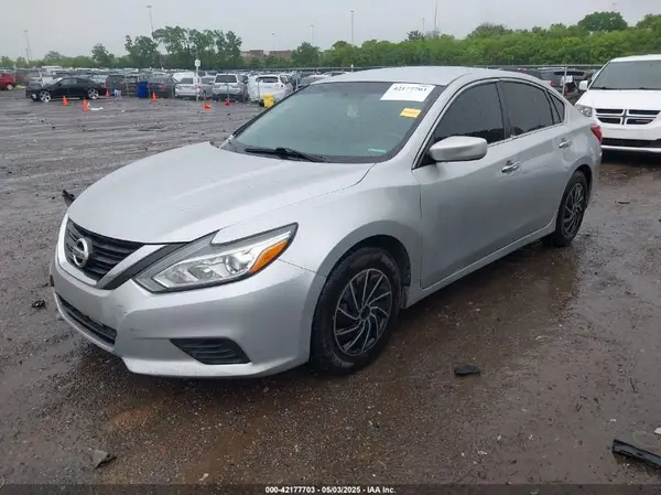 1N4AL3AP4HN323920 2017 NISSAN ALTIMA - Image 2