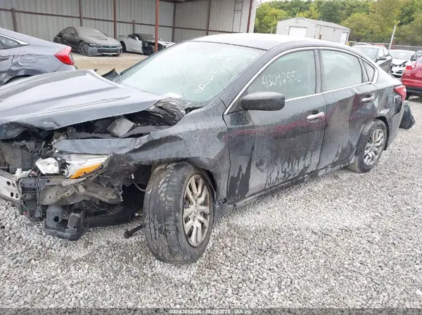 1N4AL3AP4HN324498 2017 NISSAN ALTIMA - Image 2